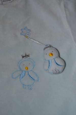 détails du pyjama Absorba